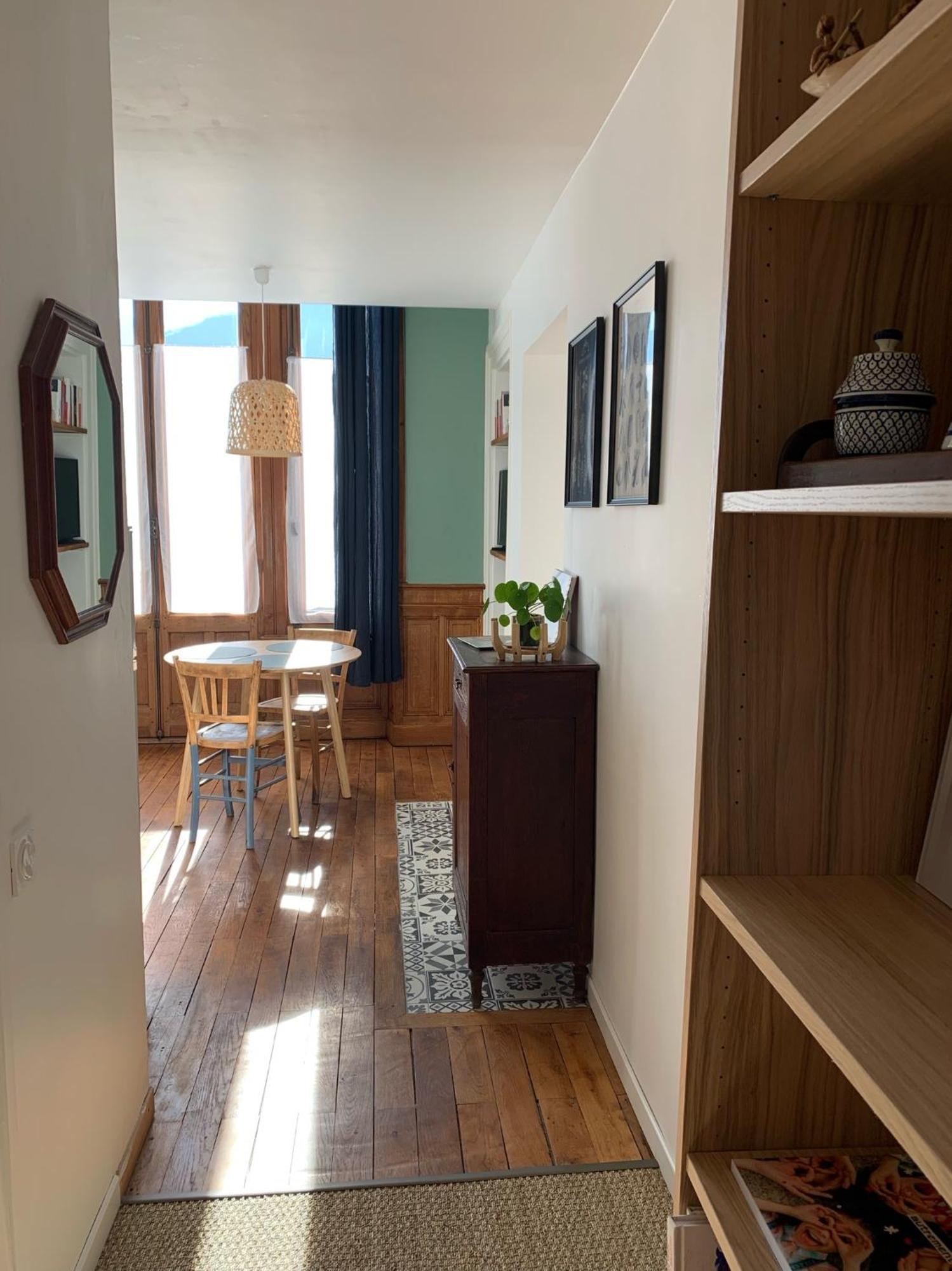 A Deux Pas De La Gare, La Maison Rouge Albertville Εξωτερικό φωτογραφία